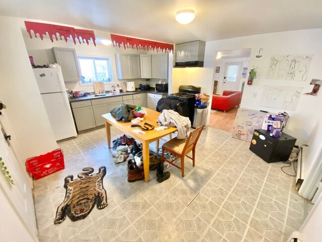 Foto del edificio - 48 Intervale Ave