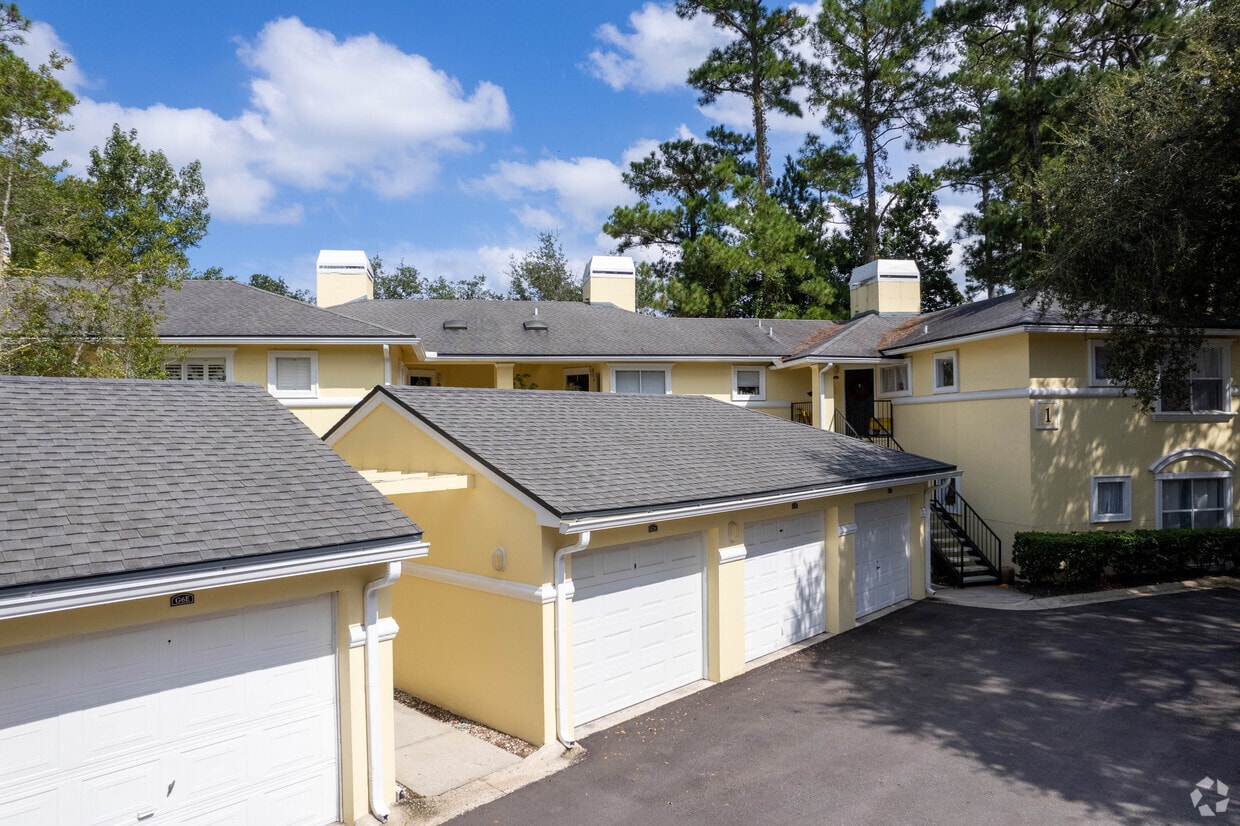 The Villas at Marsh Landing Apartments in Jacksonville, FL