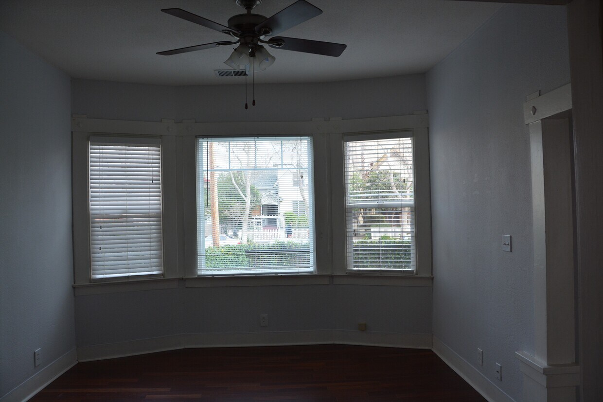 Living Room - 153 North Fifth Street