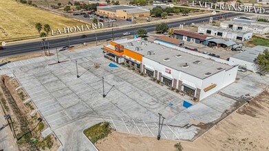 Building Photo - 180 N La Homa Rd