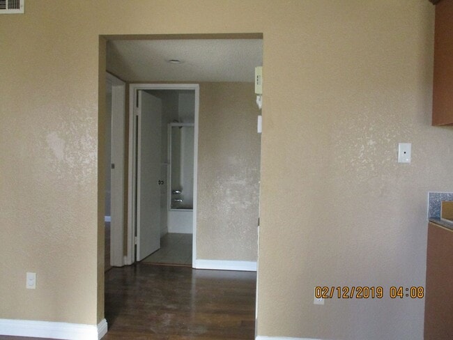 Building Photo - 2709 Villalovos Ct