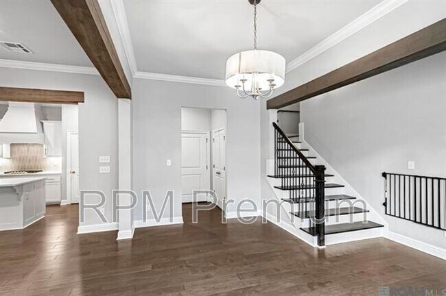 Building Photo - 3673 Spanish Trail
