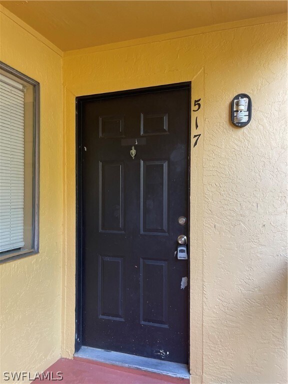 Primary Photo - 2875 Winkler Ave