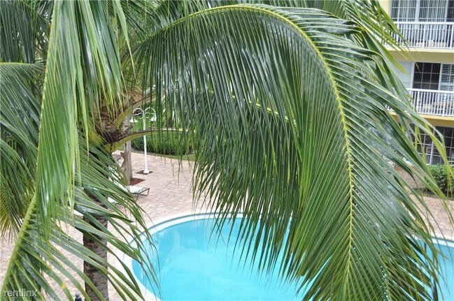 Building Photo - 2 br, 2 bath  - 1515 E Broward Blvd Apt 325A