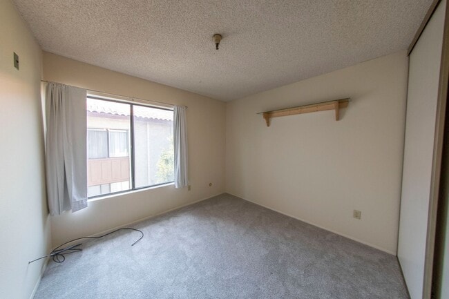Building Photo - 1BR/1BA North Park Condo - 55+ Community, ...