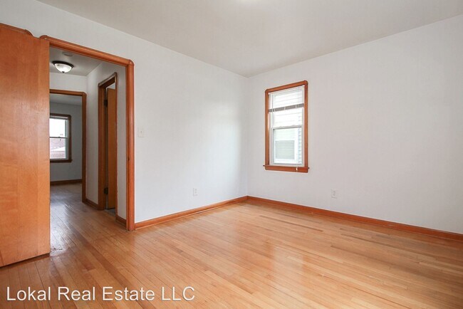 Building Photo - 2 br, 1 bath House - 6208 Northcliff Ave.
