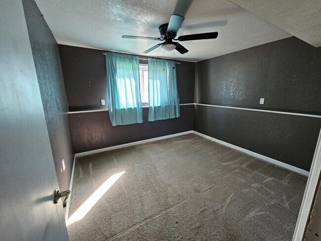 Foto del edificio - 3508 Chestnut Ave