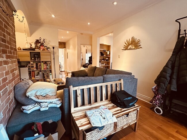 Building Photo - 20-20 Triller Ave