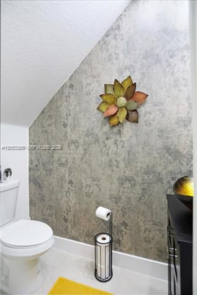 Foto del edificio - 5701 NW 114th Ct