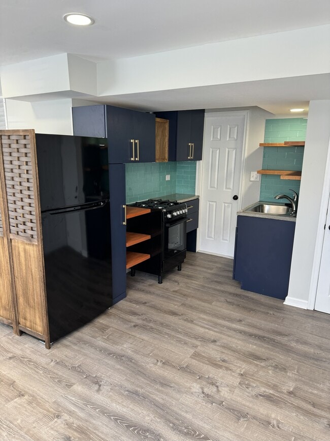 Photo - 914 Daleview Dr House