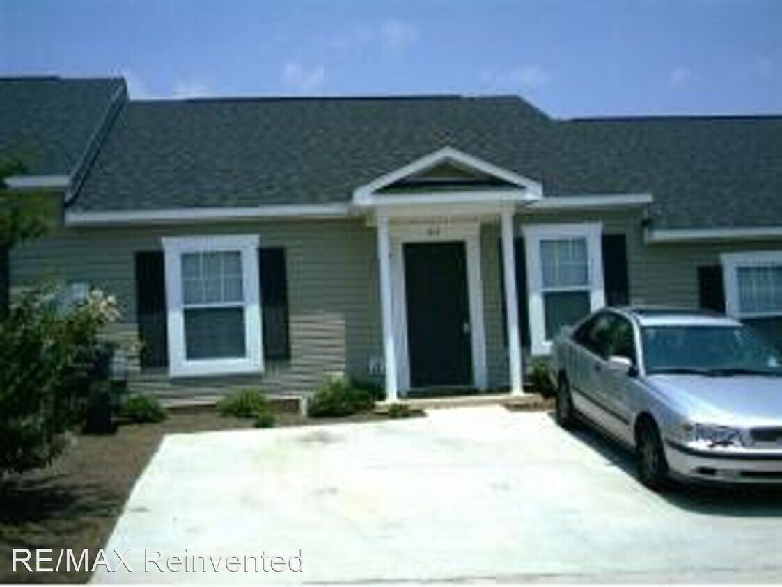 Foto principal - 2 br, 2 bath House - 409 Long Needle Circle