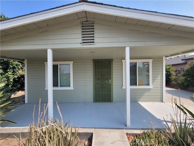 Primary Photo - 825 E G St