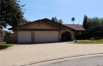 Building Photo - 880 Kimberly Ct