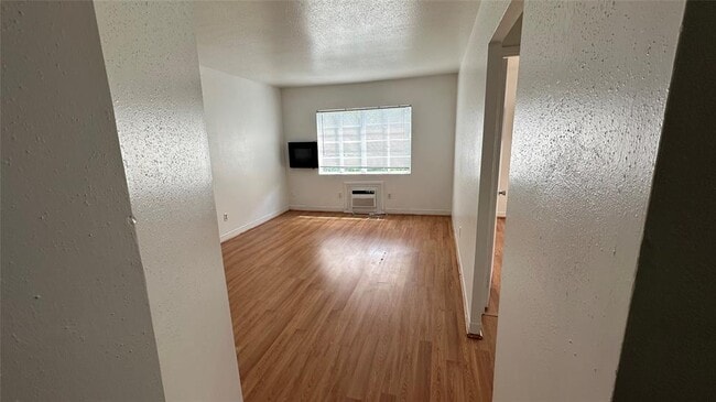 Building Photo - 5611 Jackson St