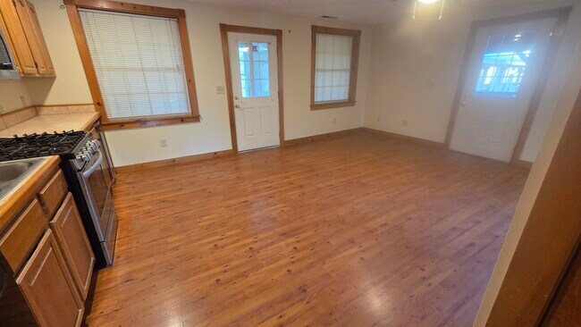 Foto del edificio - 9 Roberts Rd