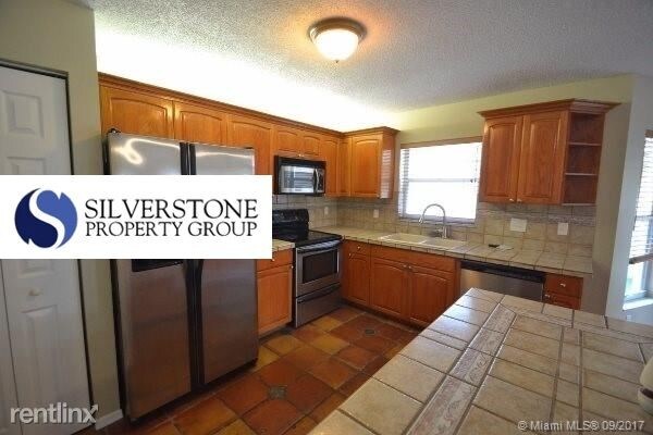 Foto del edificio - 1345 SW 180th Ave