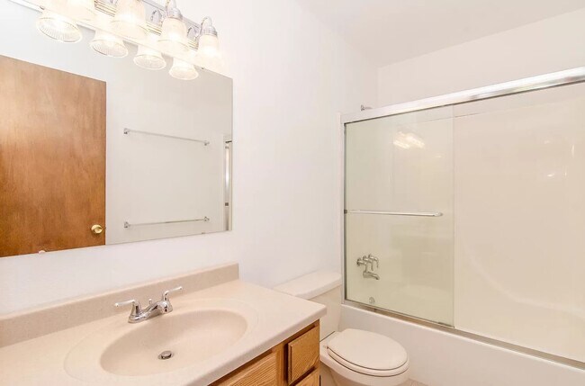 Foto del edificio - 1764 Clear Creek Dr