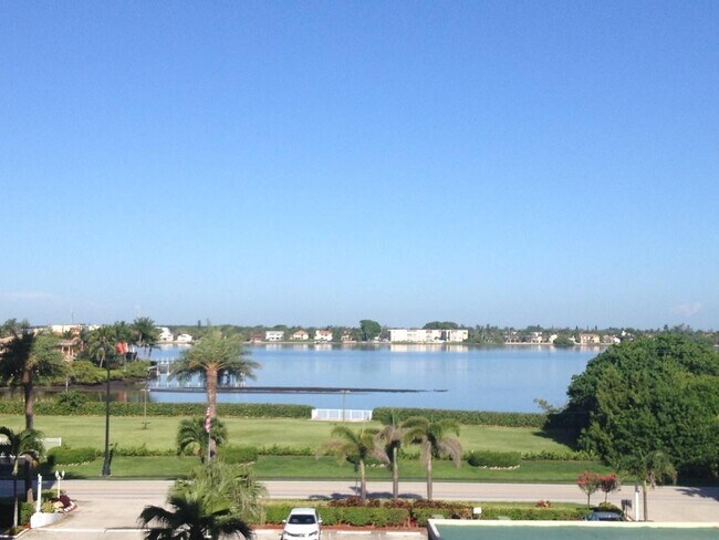 Foto del edificio - 3450 S Ocean Blvd