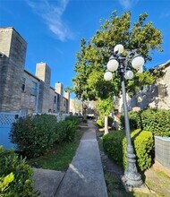 Building Photo - 6000 Reims Rd