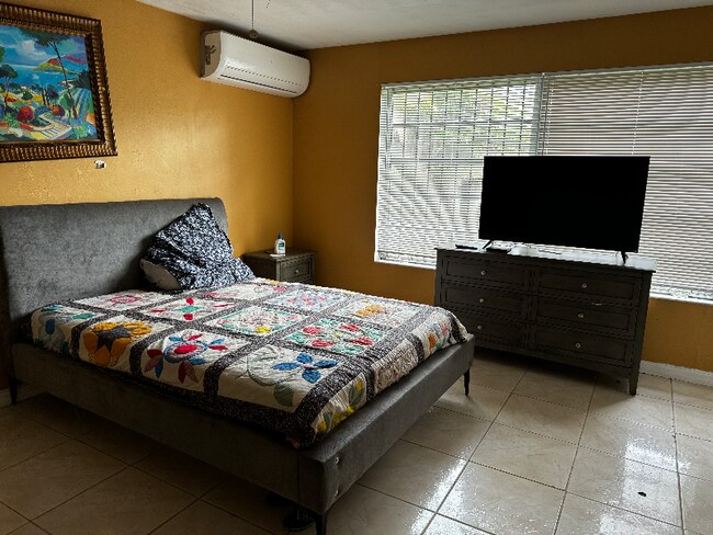 Foto del edificio - 50 NE 163rd St