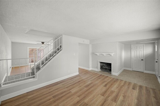 Building Photo - 10416 Hammerly Blvd