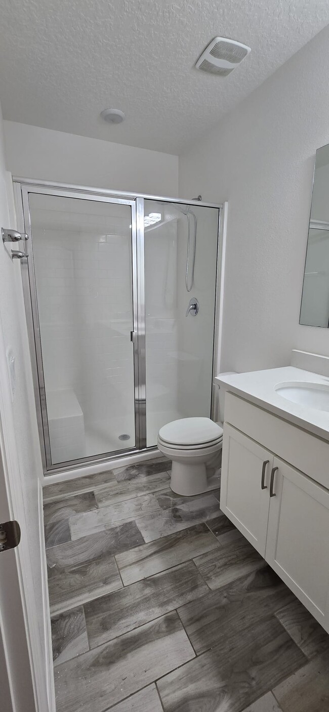 Bathroom - 4381 Desert Rose Ave