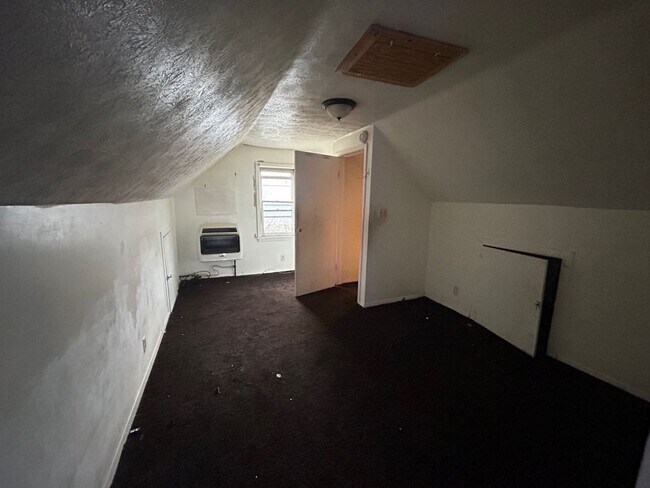 Foto del edificio - 4067 E 143rd St