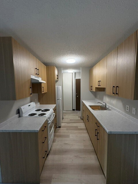 Photo du bâtiment - 1 Bed 1 Bath Unit in Calgary, AB