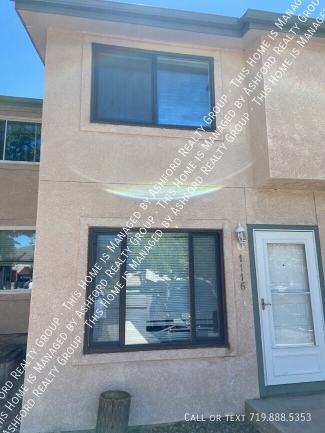 Foto del edificio - 1116 Darby St