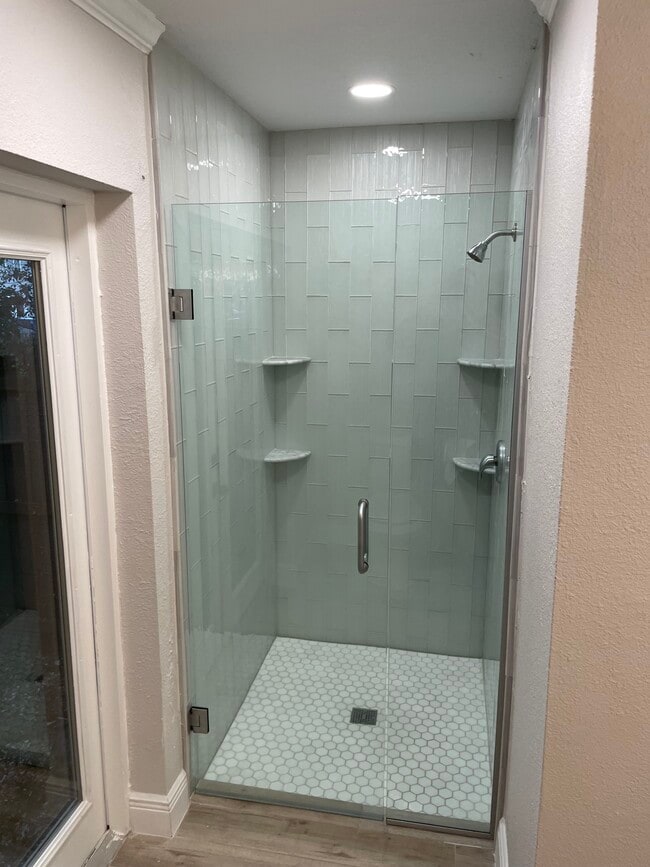 Master Shower with Glass tile - 600 Northern Way