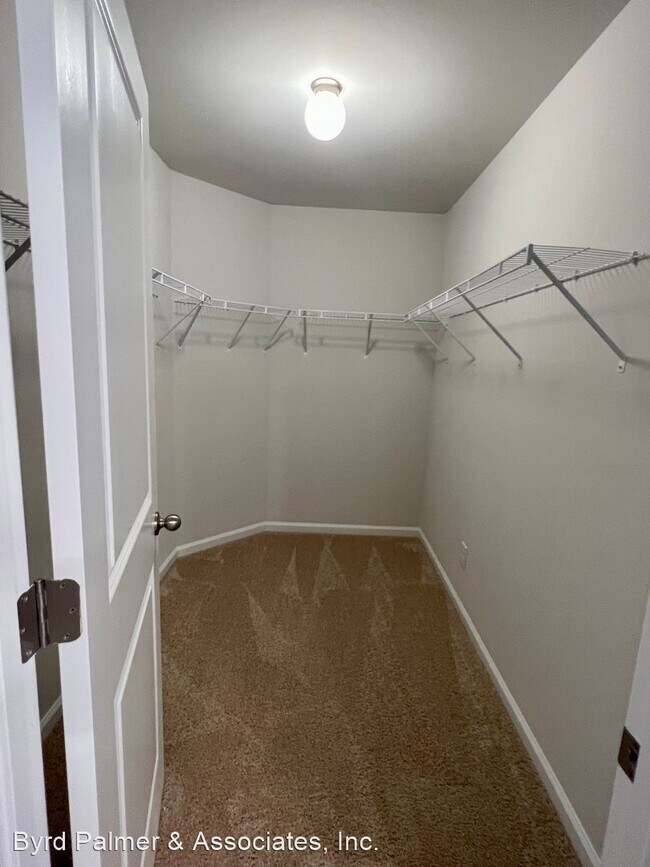 Foto del edificio - 4 br, 3 bath House - 140 Foxford Drive