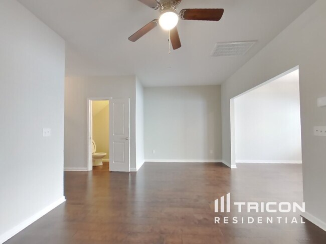 Foto del edificio - 508 Hickory Leaf Ct