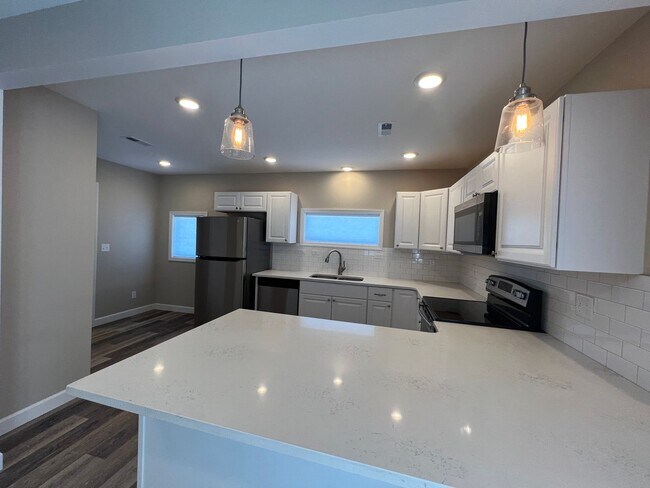 Foto del edificio - 109 E Fremont Ave