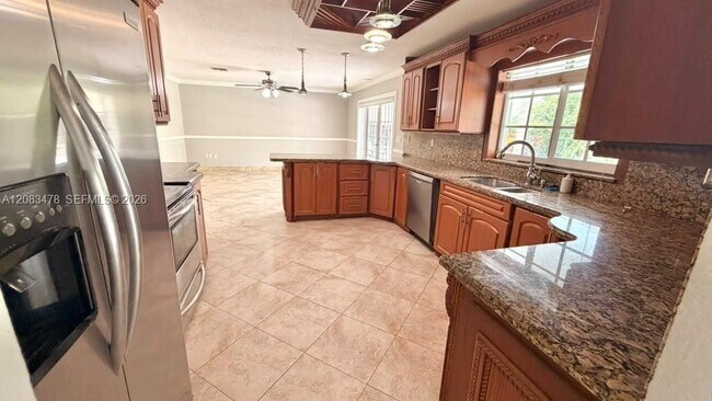 Foto del edificio - 10620 SW 146th Ct