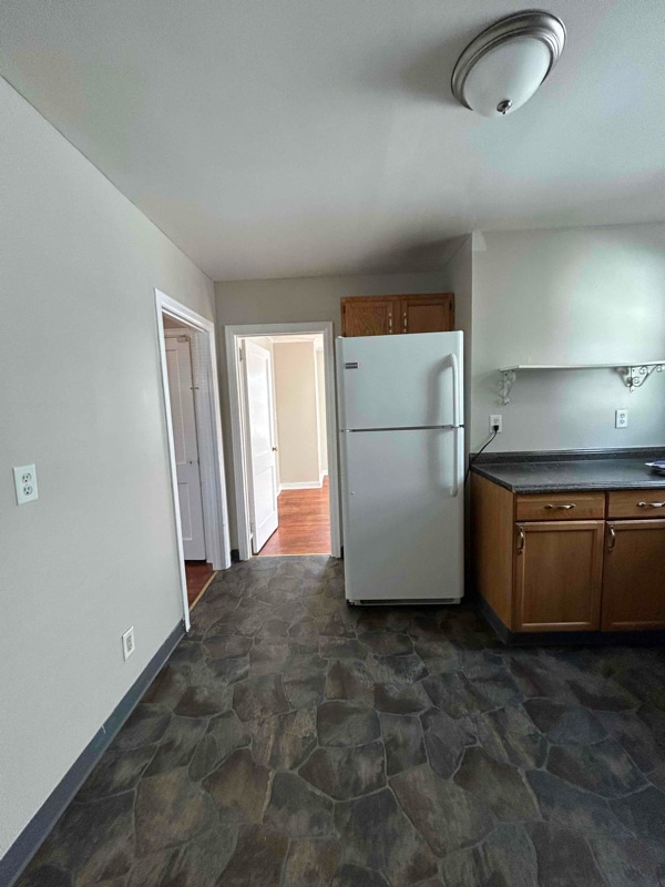 Building Photo - 185 Harwood Ave