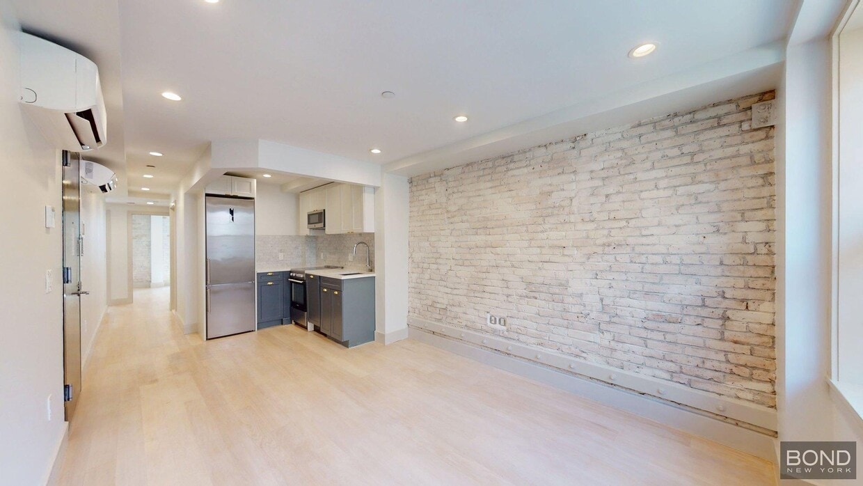Primary Photo - 21 Avenue B
