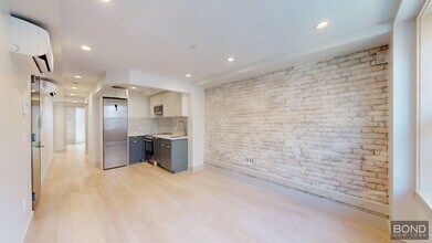 Building Photo - 21 Avenue B