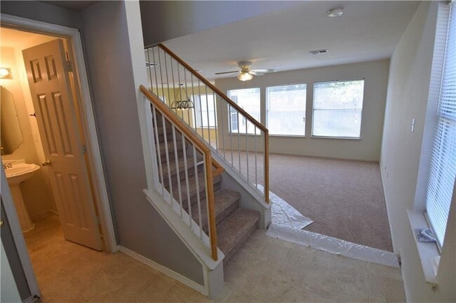 Building Photo - 1608 Vera Way