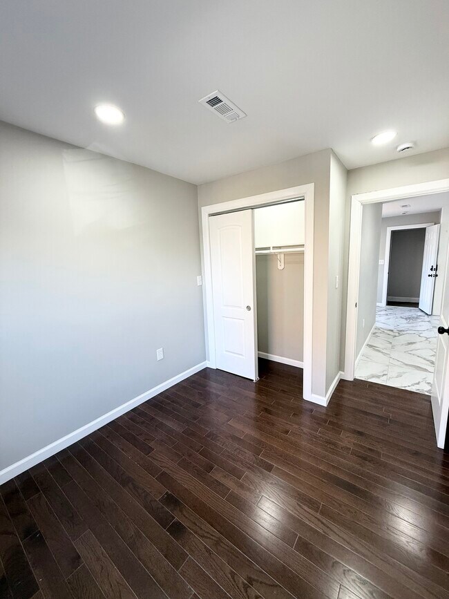 Foto del edificio - 41 Howe St