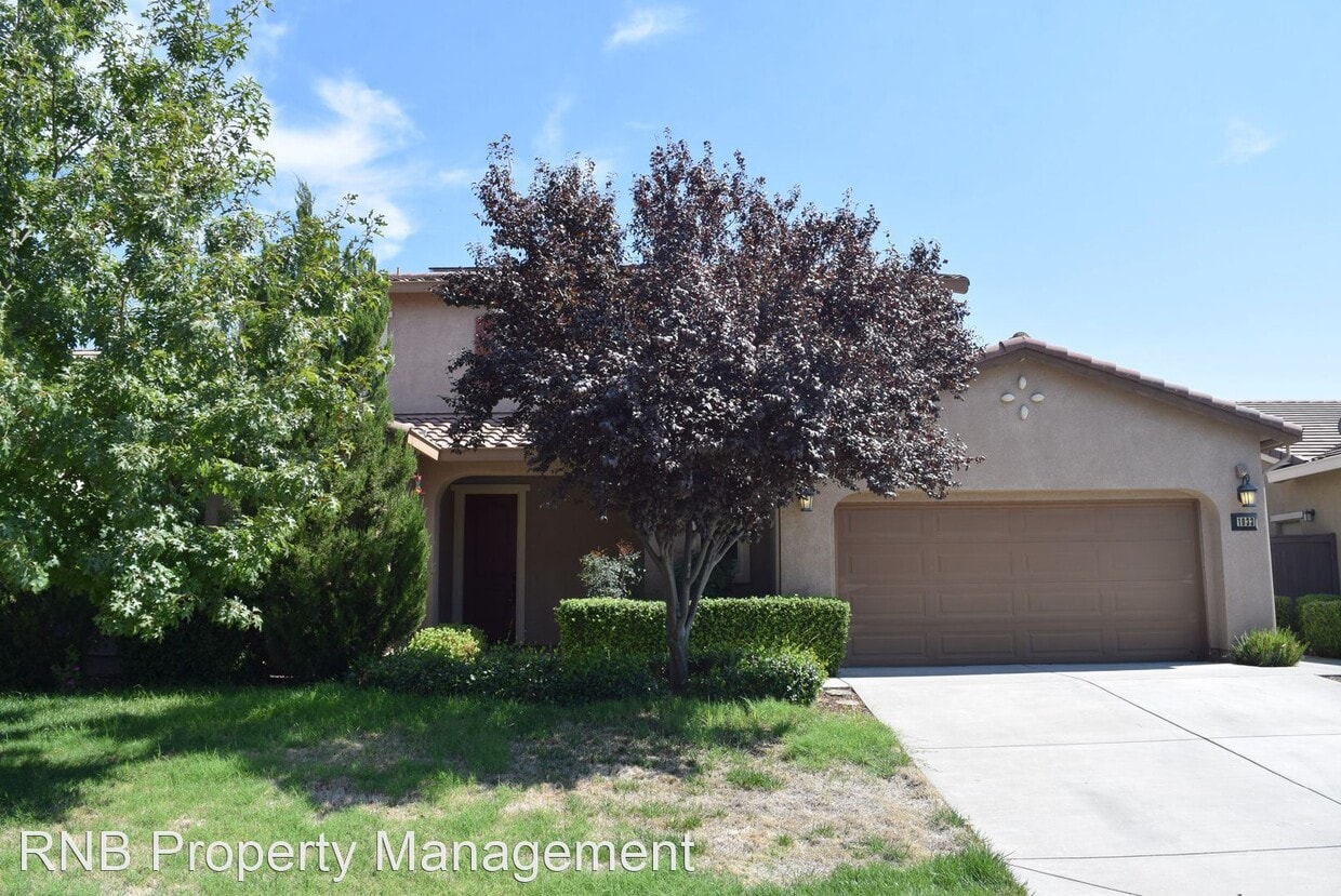 Foto principal - 4 br, 3 bath House - 1033 Kinnerly Lane