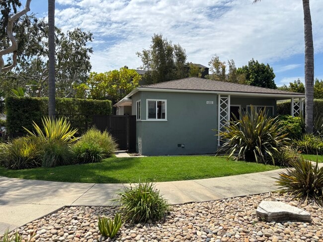 Building Photo - 4301 Jasmine Ave