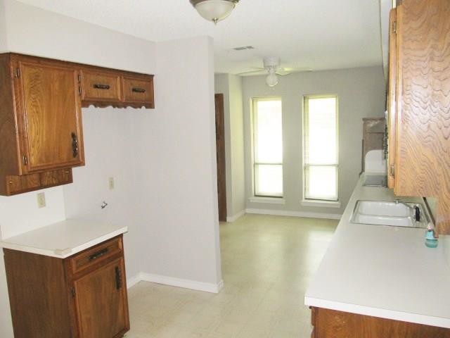 Building Photo - 1531 San Antone Ln