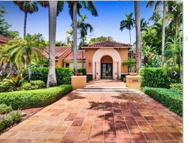 Foto del edificio - 2071 Renaissance Blvd