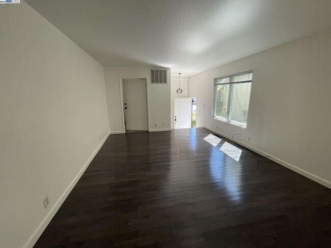 Foto del edificio - 810 14th St