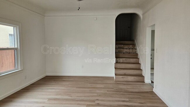 Building Photo - 1346 Redwood St