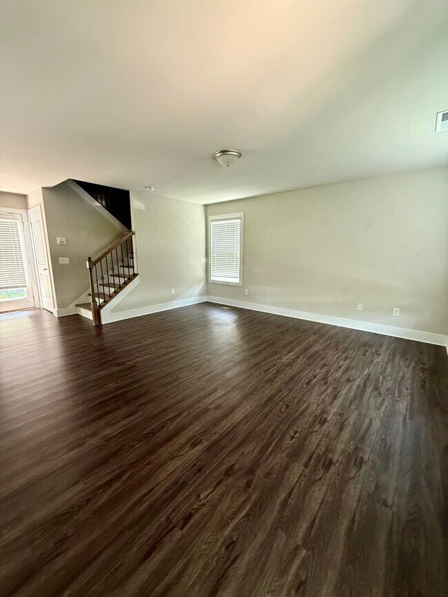Foto del edificio - 2 Bed / 2.5 Bath near Lake Lanier