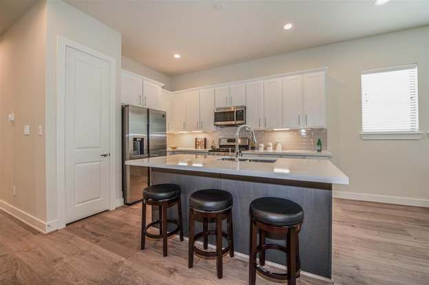 Foto del edificio - 9528 Retriever Way