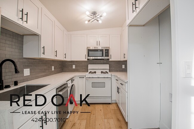 Building Photo - 12365 El Rey Pl