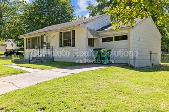 Building Photo - 10366 Ashbrook Dr