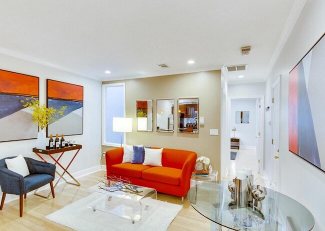 Foto del edificio - Modern Two Bedroom Near Union Market! Park...